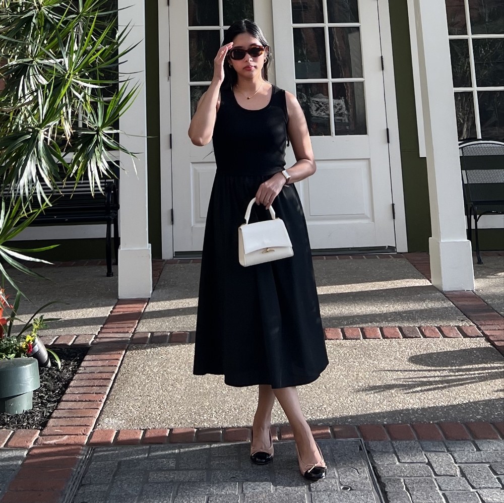 Chic Black Midi Dress
